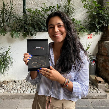 Locked Permanent Couples Bracelets with Special Clasp