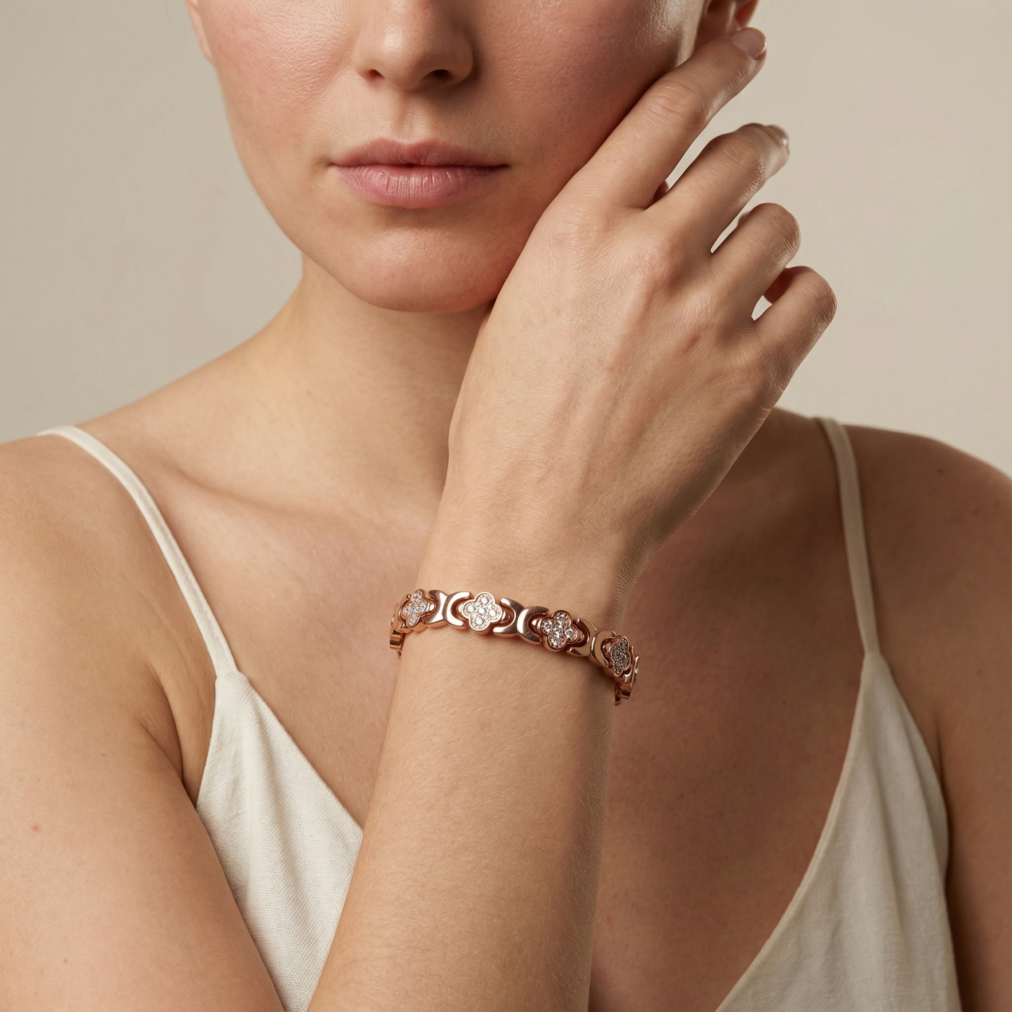 Camelia Copper Bracelet — Magnet-Therapy Inspired