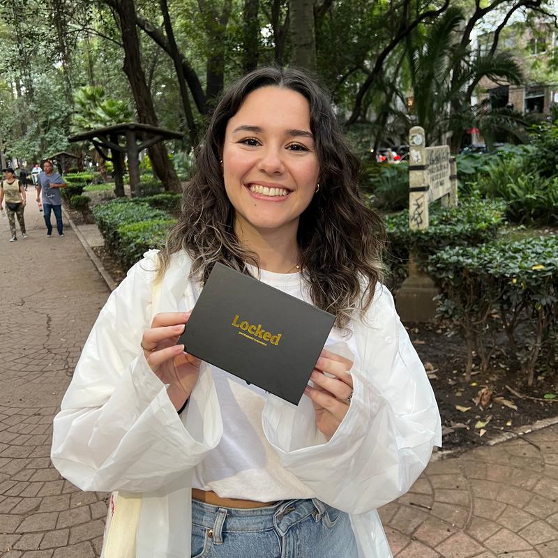 Locked Permanent Couples Bracelets with Special Clasp